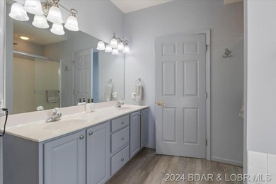 6 Beds 6.5 Baths 5,476 Sq Ft 1.74+/- acre lot 12x28 slip in a - photo 15