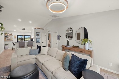 No Flood Zone!!!! Welcome to 329 NE 27th St, a beautifully - photo 5