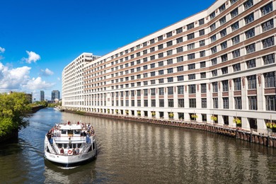 Lake Michigan - Cook County Condo Active Under Contract in Chicago Illinois