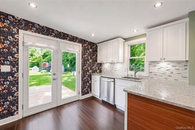Welcome to this well-maintained three-bedroom, one-bathroom - photo 6