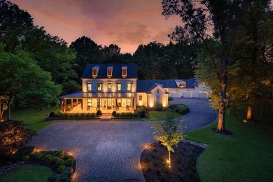 Welcome to your private sanctuary! This stunning estate resting - photo 1