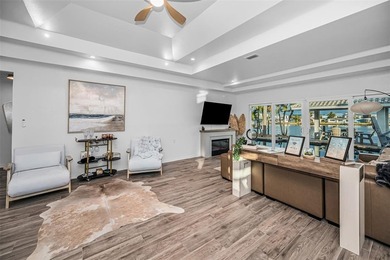 LUXURY TURN-KEY WATERFRONT RETREAT | FULLY RENOVATED | 5-STAR - photo 8