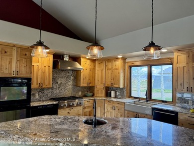 Experience unprecedented country living just 1.5 miles from - photo 12