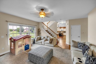 On the water with a fenced backyard and a beautiful pergola - photo 12