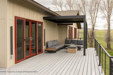 Experience unprecedented country living just 1.5 miles from - photo 15