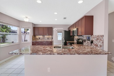 Rare opportunity in sought-after North Palm Beach Heights! This - photo 17