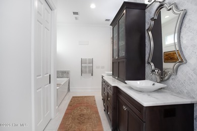 1810 Mews Drive | Landfall Resort-style outdoor living sets 1810