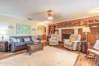 1770 sq. ft. for under $300,000 in Florida Shores! ''Furniture - photo 2