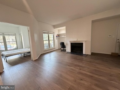 Your Chance to grab this beautiful 2 bedroom condo in sought - photo 2
