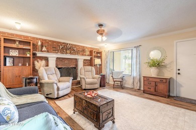 1770 sq. ft. for under $300,000 in Florida Shores! ''Furniture - photo 3