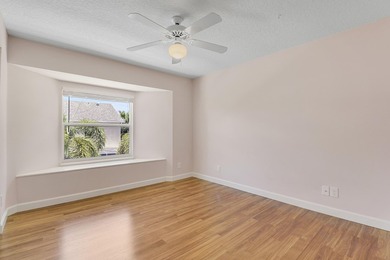 Rare opportunity in sought-after North Palm Beach Heights! This - photo 33