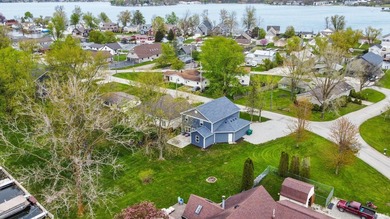 Lake Wawasee living at its best! Built in 2019, this - photo 34
