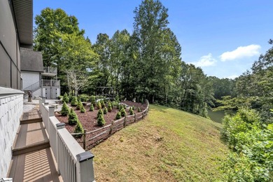 Contact listing agent Anna Ryan Surrounded by 2.39 private acres - photo 35