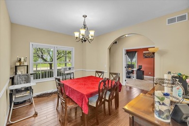 On the water with a fenced backyard and a beautiful pergola - photo 37