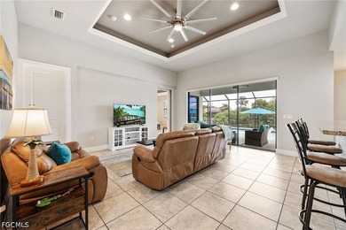 Welcome to this beautifully maintained 3-bedroom plus den heated - photo 8