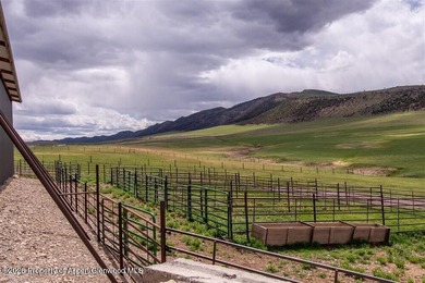Experience unprecedented country living just 1.5 miles from - photo 50