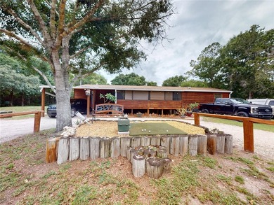 This property is a rare gem, perfect for anyone looking for - photo 2