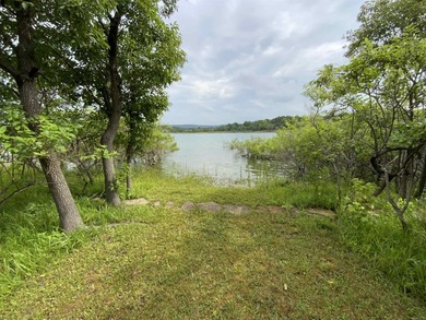 Additional listing photo 2