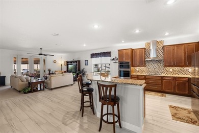 Welcome to this beautifully crafted 2019 custom home. This - photo 7