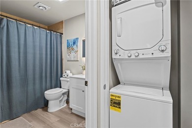 REMODELED TOP-LEVEL CORNER END UNIT WITH MOUNTAIN VIEWS FROM THE - photo 20
