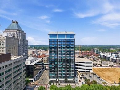 Live the life of Luxury @ Center Pointe! Concierge, 24/7 - photo 1