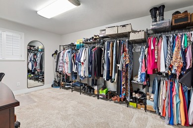 Welcome to this picture-perfect home in a desirable 55+ - photo 24