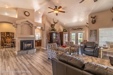 This exceptional home combines comfort, functionality and - photo 8
