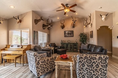 This exceptional home combines comfort, functionality and - photo 9