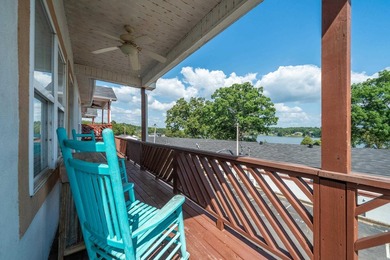 Welcome to this roomy condo built in 2007, this condo has a - photo 10