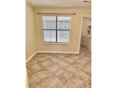 Renovated Condo in Riverway at Aichele Terrace!Welcome to 1910 - photo 5