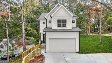 Lake Home For Sale in Gainesville, Georgia
