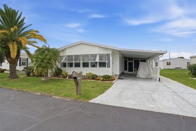 ACTIVE 55+ LIVING WITH ROOM TO RELAX AND ENTERTAIN!

Enjoy the - photo 1