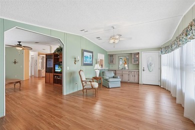 ACTIVE 55+ LIVING WITH ROOM TO RELAX AND ENTERTAIN!

Enjoy the - photo 6