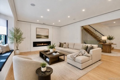 Stunning Modern 2025 Home Set On A Peaceful, Level Property In - photo 6