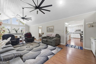 Just Minutes from Lake Sinclair - Space, Comfort & Updates - photo 11