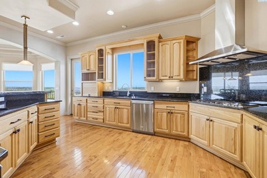 This extraordinary south Richland estate offers rare privacy and - photo 14