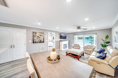 GORGEOUS 2 BEDROOM, 2 BATH VILLA WITH SPECTACULAR - photo 14