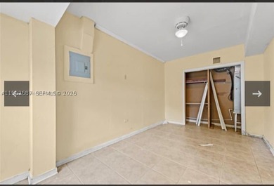 Centrally located 3/1 spacious home. This home features impacy - photo 15