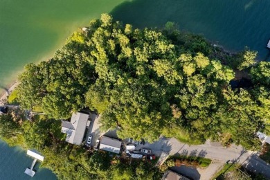 Discover your perfect lakeside retreat on this exceptional 1.28 - photo 5