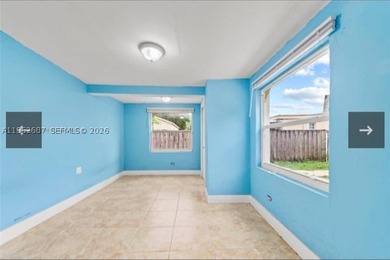 Centrally located 3/1 spacious home. This home features impacy - photo 17