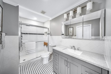 GORGEOUS 2 BEDROOM, 2 BATH VILLA WITH SPECTACULAR - photo 20