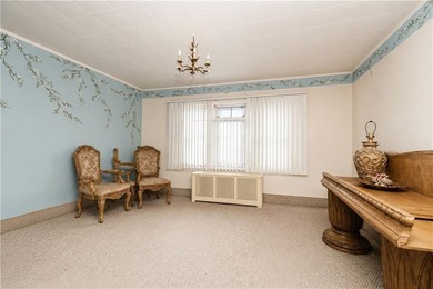 Welcome to Prime Dyker Heights, where location, potential, and - photo 22