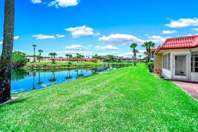 GORGEOUS 2 BEDROOM, 2 BATH VILLA WITH SPECTACULAR - photo 23