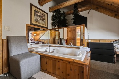 Location is everything, and ''Lucky Logs'' delivers the absolute - photo 25