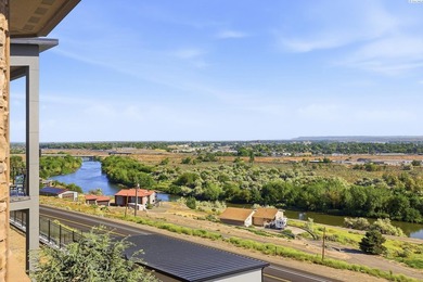 This extraordinary south Richland estate offers rare privacy and - photo 28