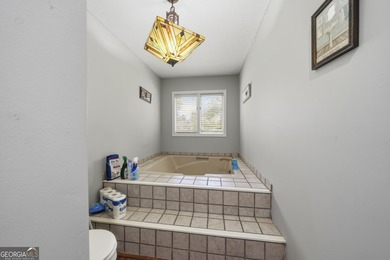 Just Minutes from Lake Sinclair - Space, Comfort & Updates - photo 29
