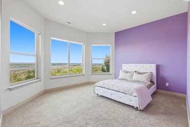 This extraordinary south Richland estate offers rare privacy and - photo 34