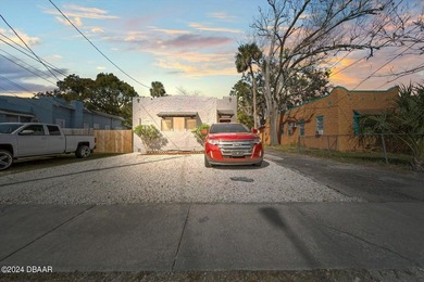 TURNKEY TRIPLEX INVESTMENT WITH STRONG INCOME POTENTIAL! Check - photo 5