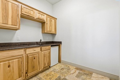 This extraordinary south Richland estate offers rare privacy and - photo 39
