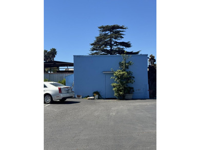 Own a piece of carpinteria history! Exceptional mixed-use - photo 10